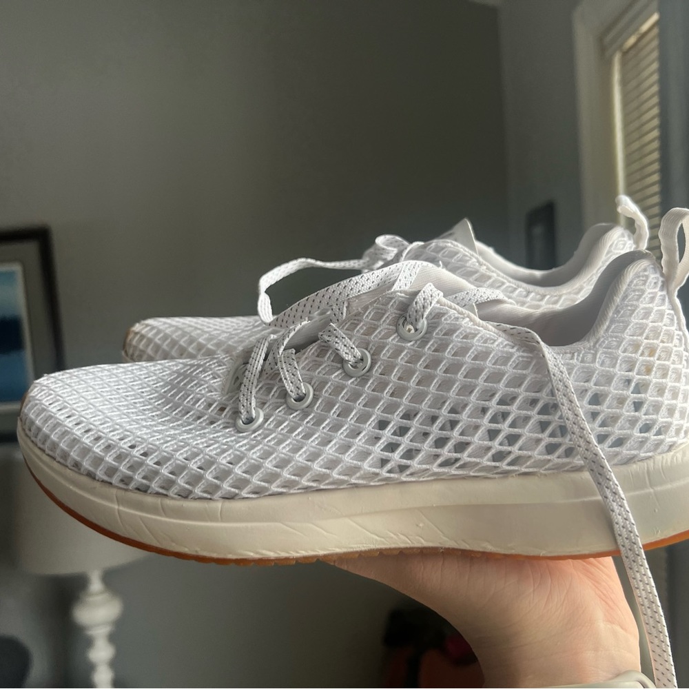 No Bull White and cream Runners